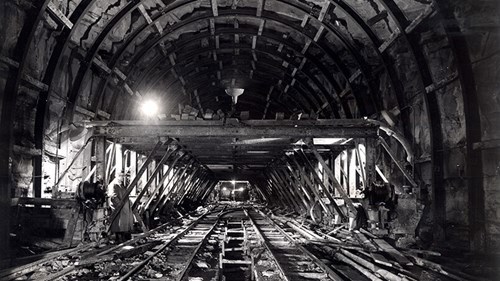 Early tunnelling practices 1938